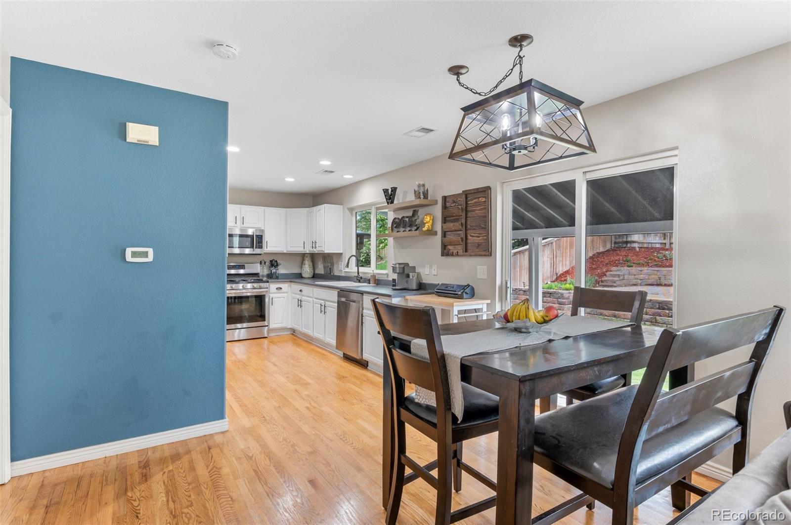 9949 Saybrook Street Highlands Ranch, CO 80126 - Photo 9 of 32 Gallery Image 9