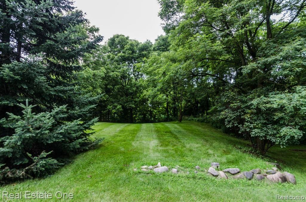 6560 Brighton Road Brighton, MI 48116 - Photo 56 of 57 55_53.jpg