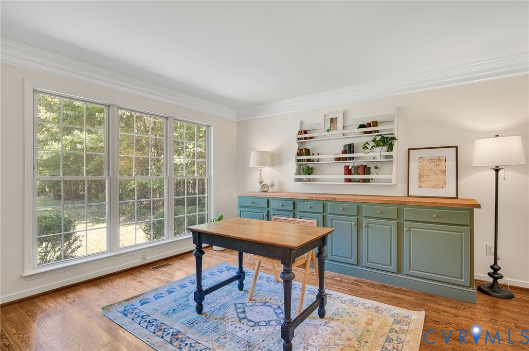 2620 Academy Road Powhatan, VA 23139 - Photo 9 of 49 a room with furniture and a window