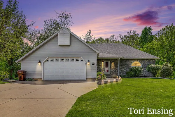 $385,000 | 10874 Wildwood Drive, Greenville, MI 48838