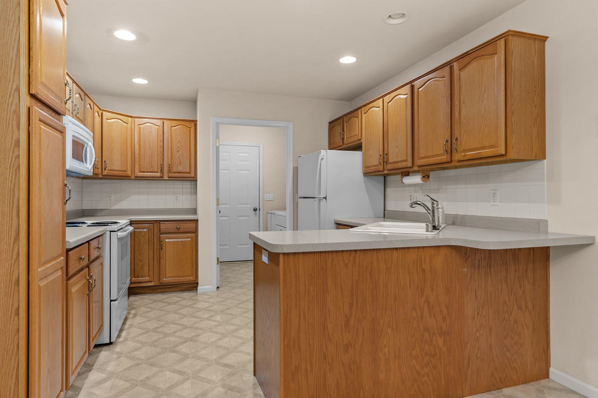 2936 North Appleton Street Appleton, WI 54911 - Photo 11 of 30 Gallery Image 11