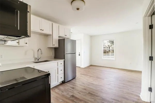 $1,950 | 80 South Street, Unit 105, Bethel, CT 06801