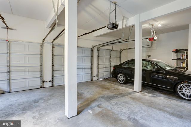 $950,000 | 3814 Park Lake Drive, Rockville, MD 20853