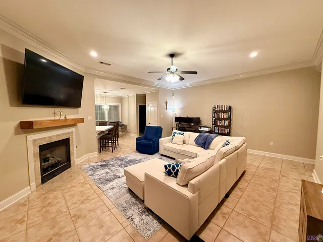 $289,000 | 22747 Beaver Cove Court, Zachary, LA 70791