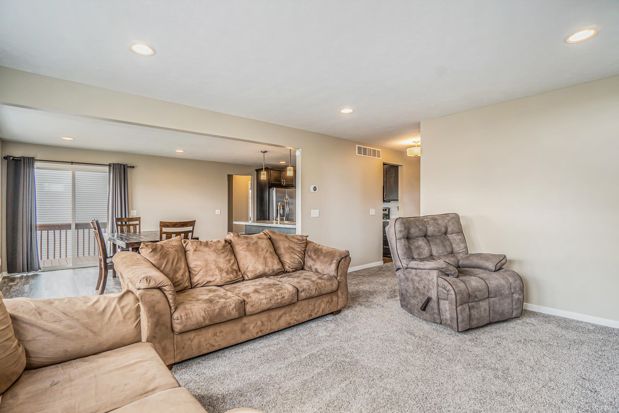 242 Ira Spring Road Holland, MI 49423 - Photo 8 of 36 DSC01427