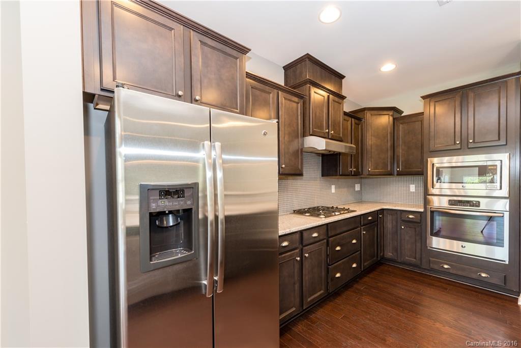 699 Old Cove Road, Unit 39 Tega Cay, SC 29708 - Photo 5 of 24