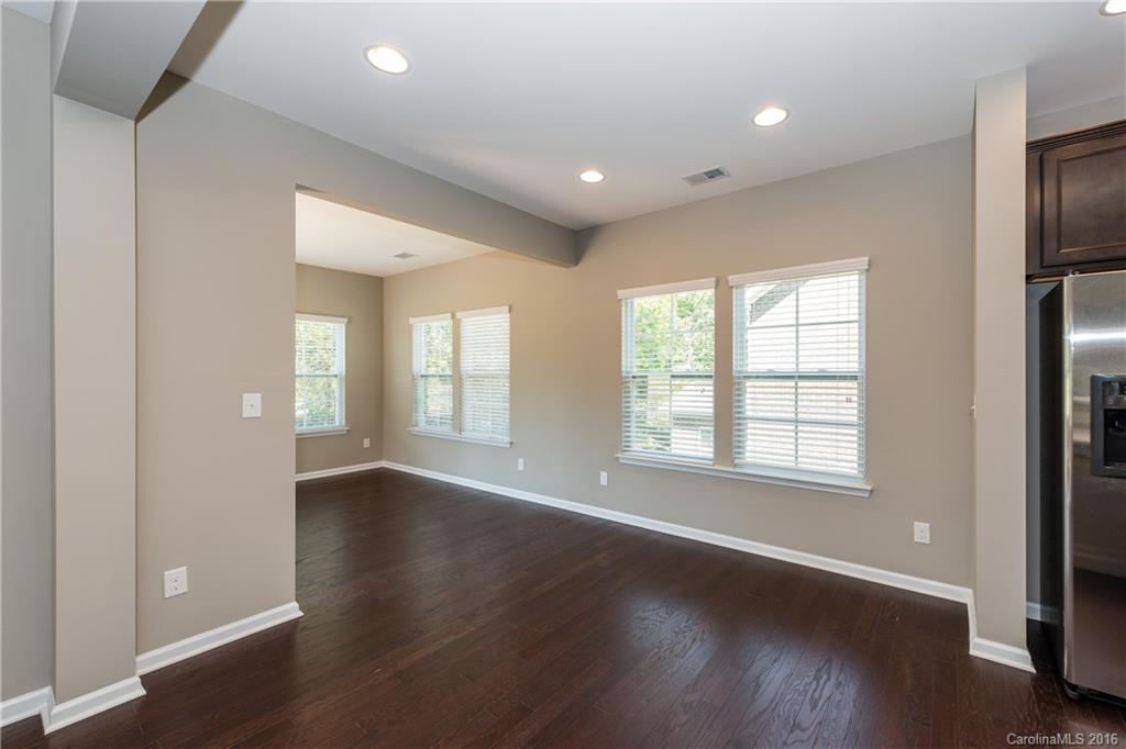 699 Old Cove Road, Unit 39 Tega Cay, SC 29708 - Photo 10 of 24