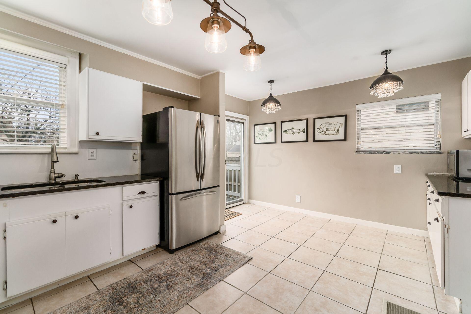 146 South Cassingham Road Bexley, OH 43209 - Photo 15 of 46 Kitchen