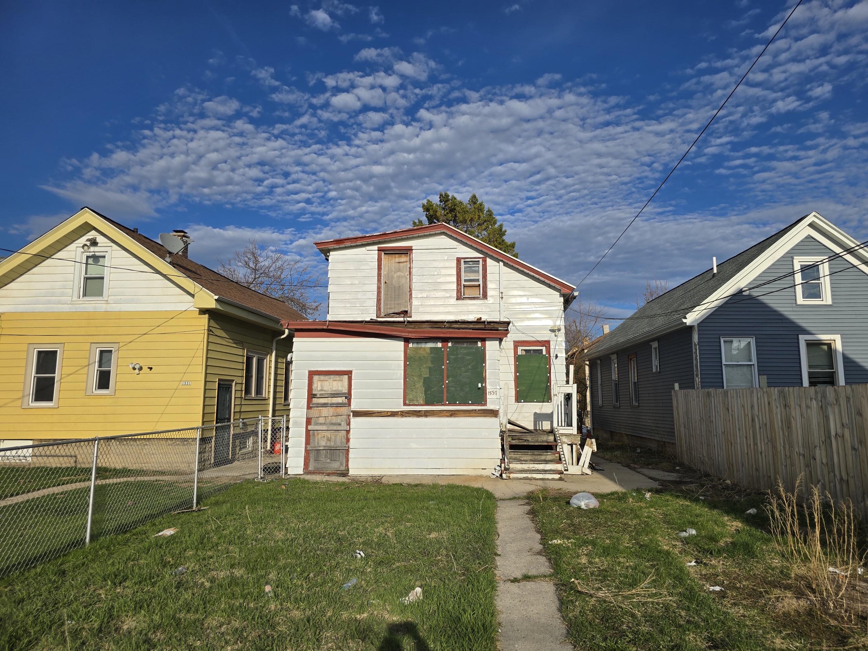 1537 South 9th Street Milwaukee, WI 53204 - Photo 10 of 10 20260408_173534