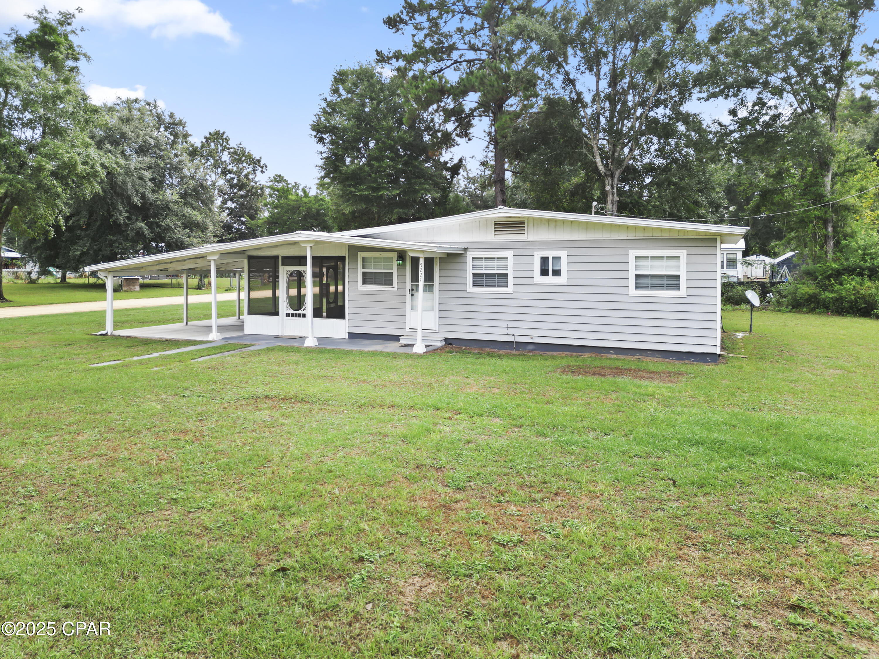 5227 Southeast Shellcracker Avenue Blountstown, FL 32424 - Photo 32 of 43