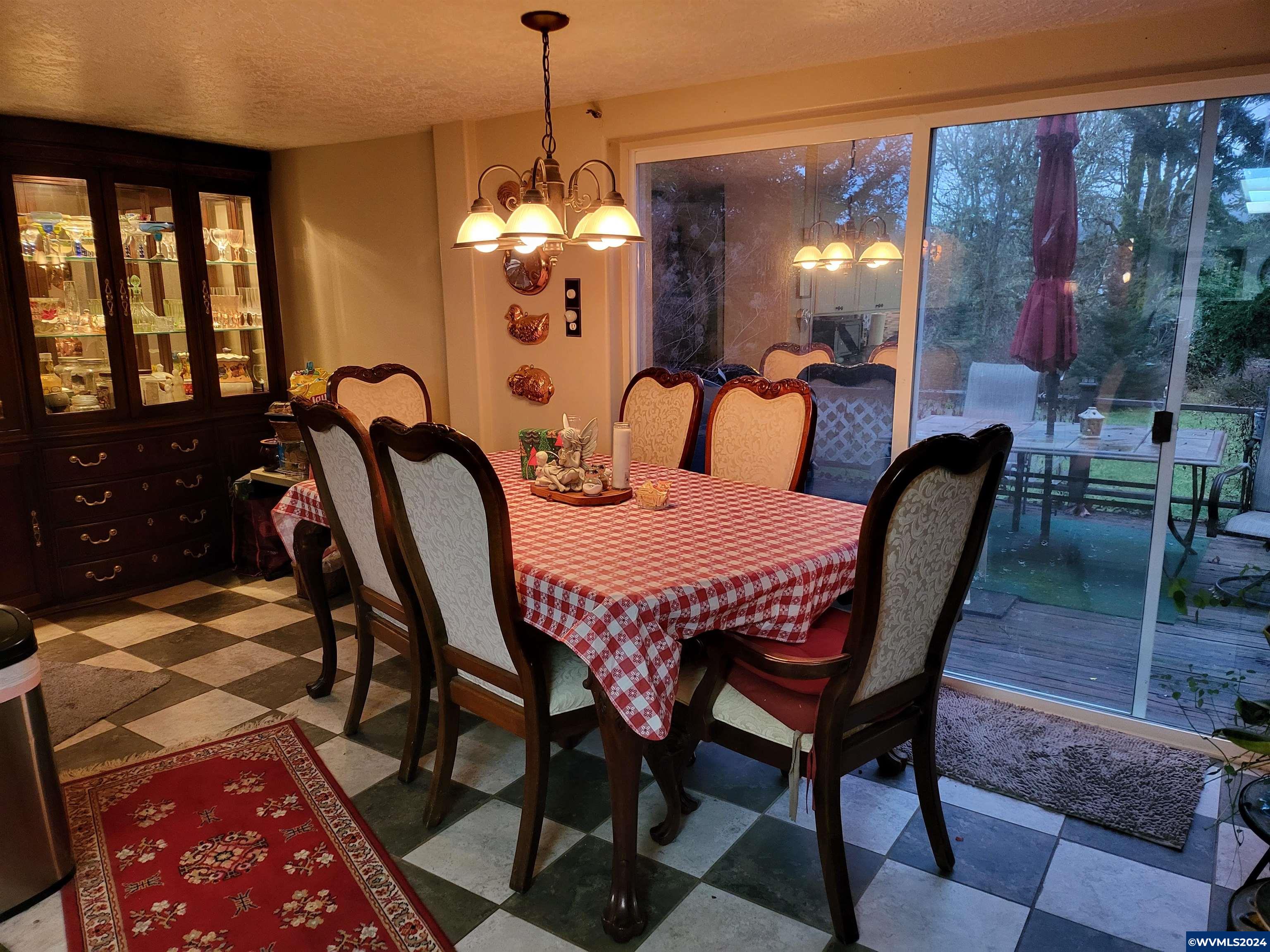 39241 Luckiamute Road Philomath, OR 97370 - Photo 11 of 36 Gallery Image 11