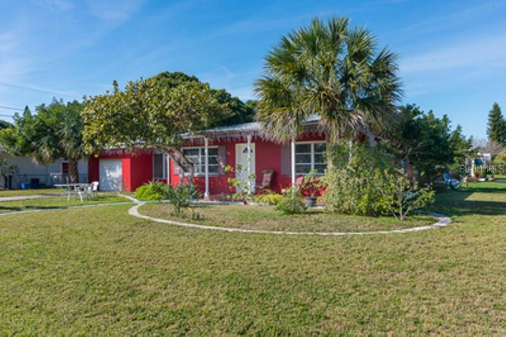 104 158th Avenue Redington Beach, FL 33708 - Photo 1 of 1