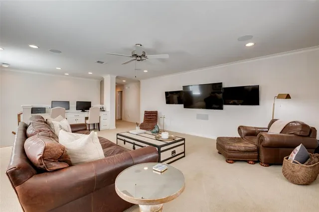 $1,600,000 | 7039 Chantilly Lane, Dallas, TX 75214