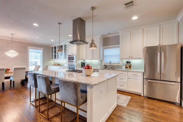 $1,600,000 | 7039 Chantilly Lane, Dallas, TX 75214