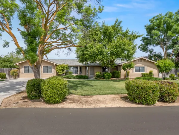 $697,000 | 35297 Ave 12 1/2, Madera, CA 93636