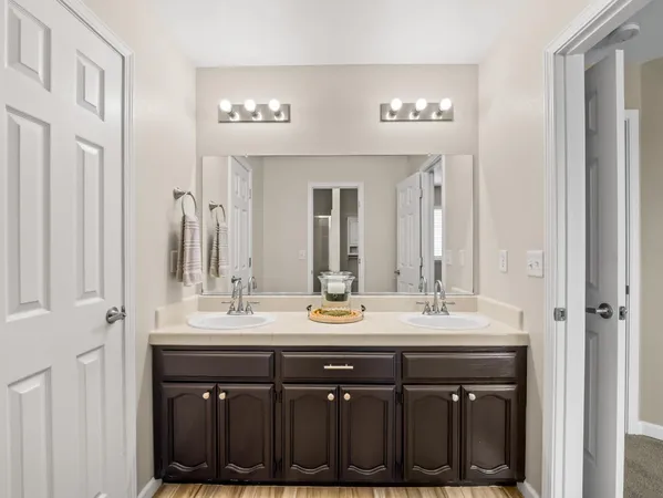 $697,000 | 35297 Ave 12 1/2, Madera, CA 93636