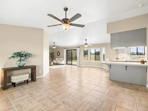 $697,000 | 35297 Ave 12 1/2, Madera, CA 93636