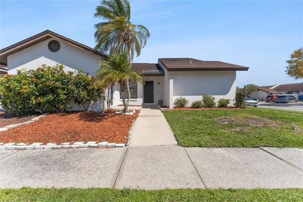 $2,350 | 5201 Bellefield Drive, Tampa, FL 33624