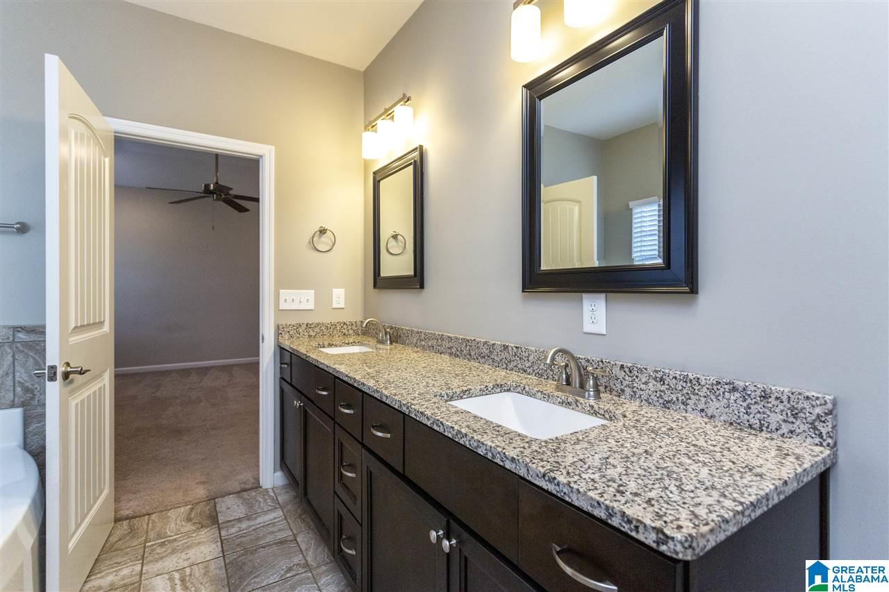836 Michelle Manor Calera, AL 35040 - Photo 29 of 44