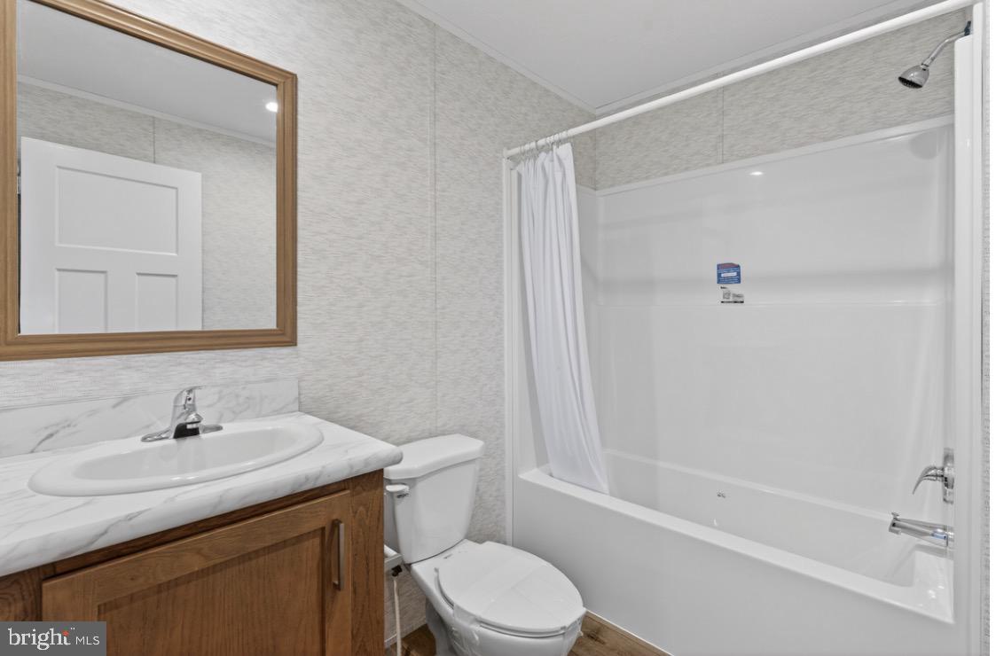 1446 Gibson Road Bensalem, PA 19020 - Photo 10 of 25 Gallery Image 10