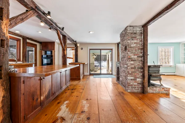 $699,000 | 149 Youngs Hill Road, Washington, ME 04574