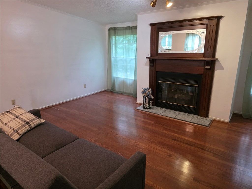 7166 River Run Road Gloucester Point, VA 23072 - Photo 3 of 13