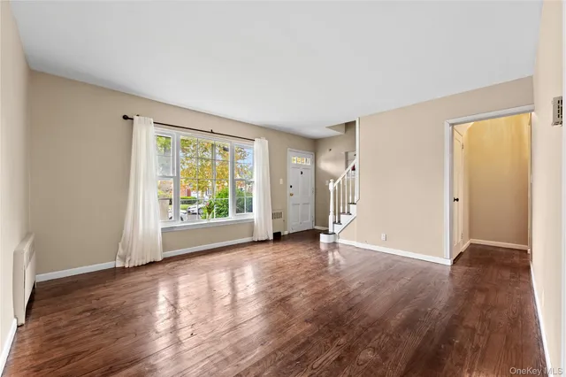 $1,180,000 | 7-22 151st Place | Whitestone