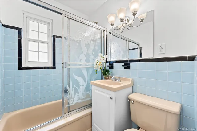 $1,180,000 | 7-22 151st Place | Whitestone