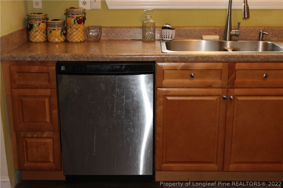3112 Beard Road Eastover, NC 28312 - Photo 8 of 33 Gallery Image 8