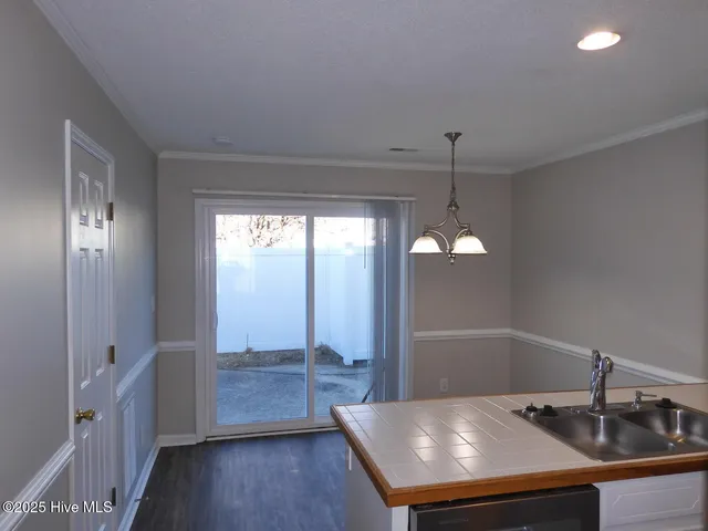 $117,000 | 3906 Sterling Pointe Drive, Unit Z4, Winterville, NC 28590