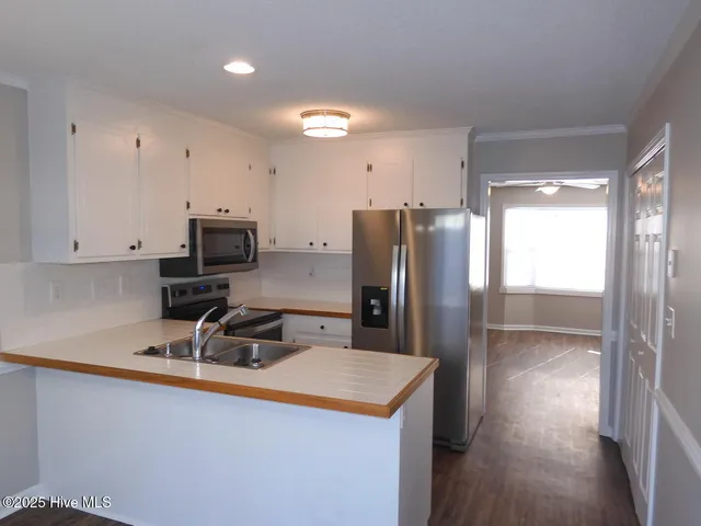 $117,000 | 3906 Sterling Pointe Drive, Unit Z4, Winterville, NC 28590