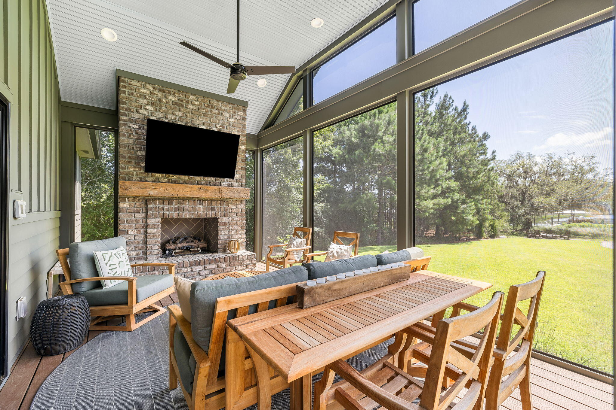 7344 Eddy Farm Road Hollywood, SC 29449 - Photo 2 of 37