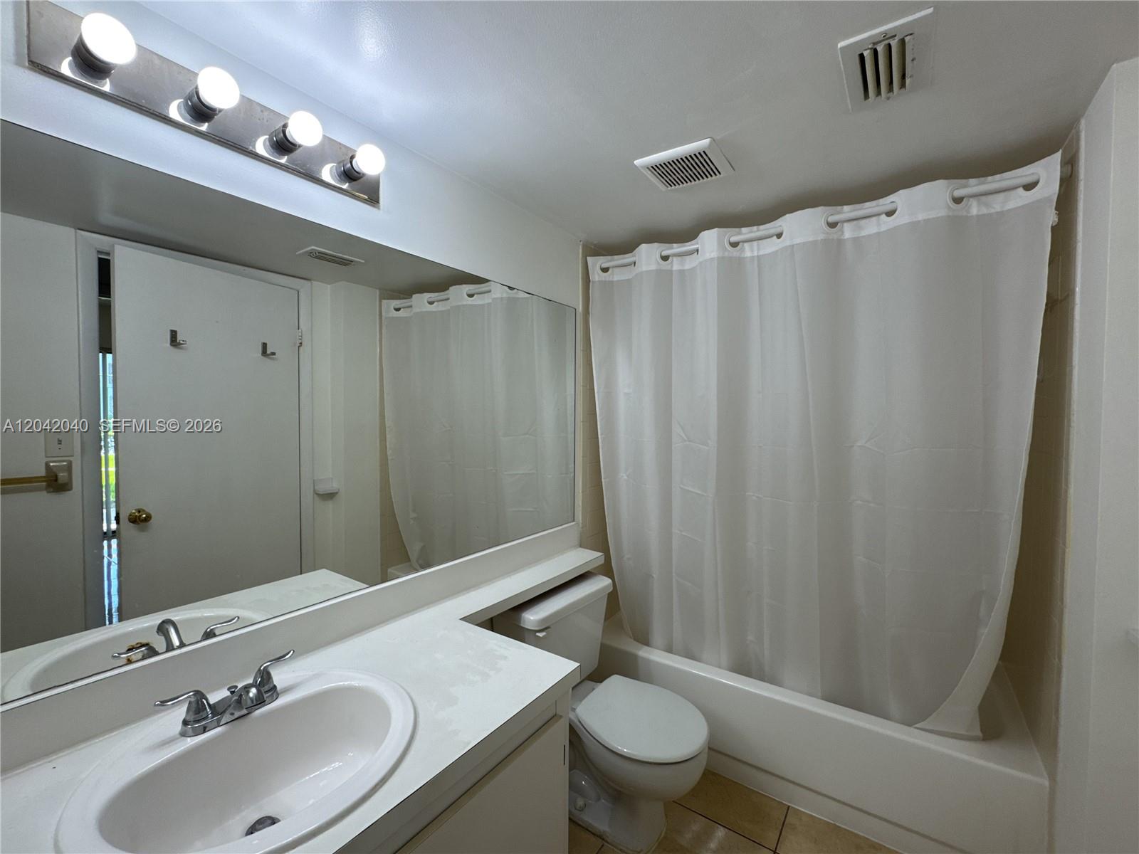 550 South Park Road, Unit 188 Hollywood, FL 33021 - Photo 10 of 13