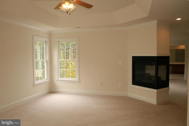 7400 Token Valley Road Manassas, VA 20112 - Photo 15 of 15 Master Bedroom
