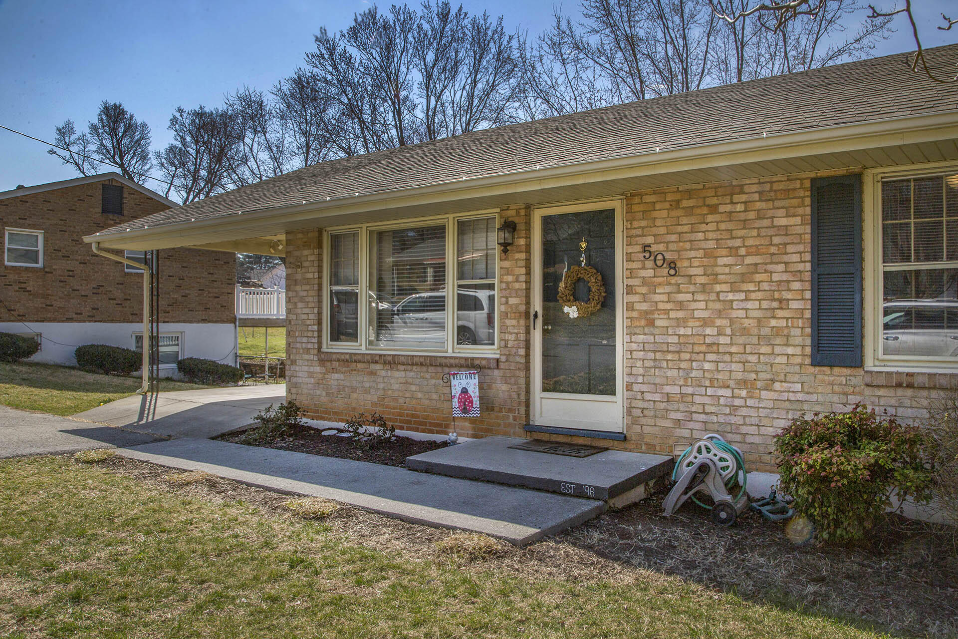508 Olney Road Vinton, VA 24179 - Photo 30 of 31 Entry