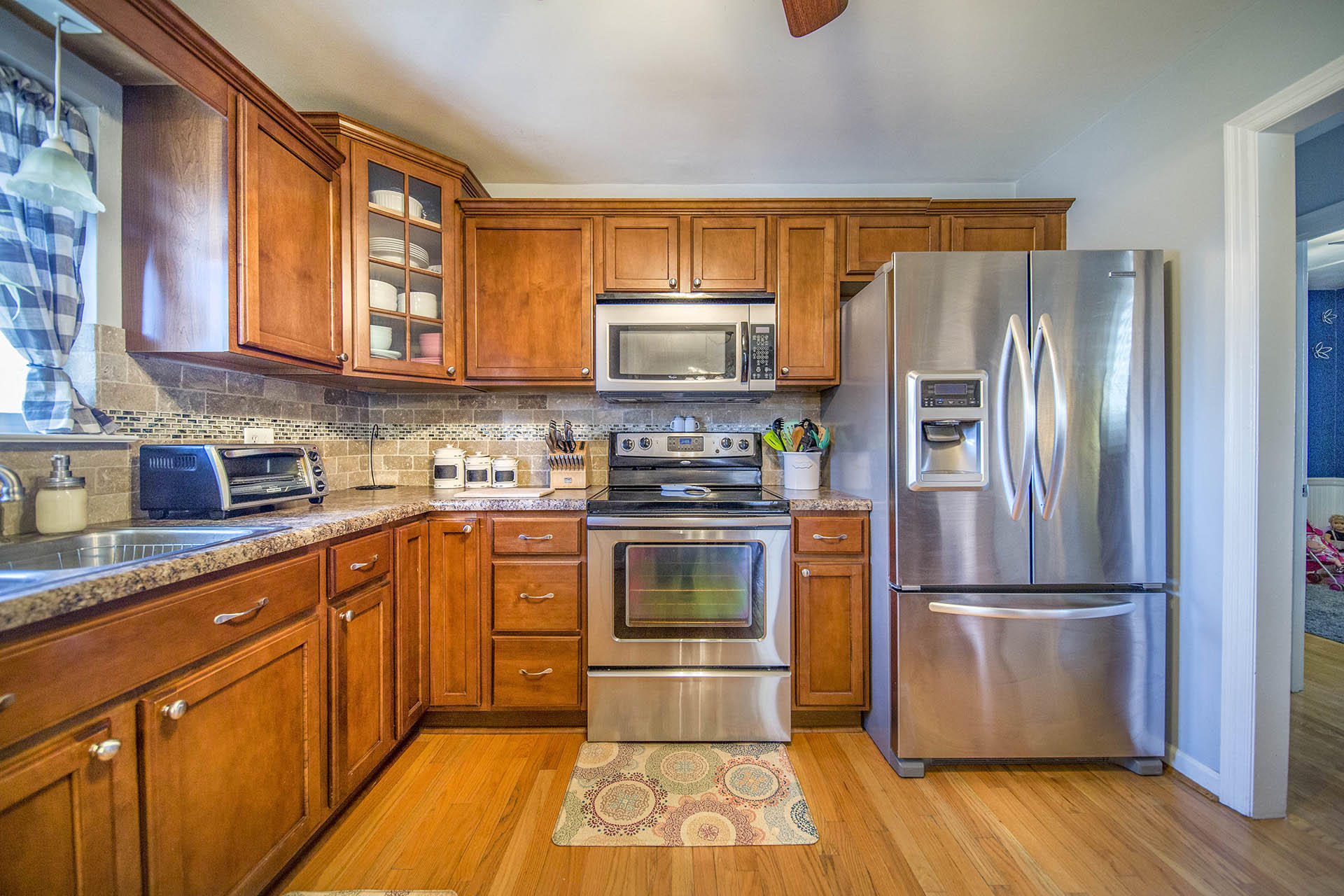 508 Olney Road Vinton, VA 24179 - Photo 9 of 31 Upated kitchen