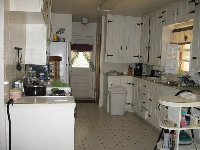 3520 39th Street Lubbock, TX 79413 - Photo 4 of 6 Photo 4