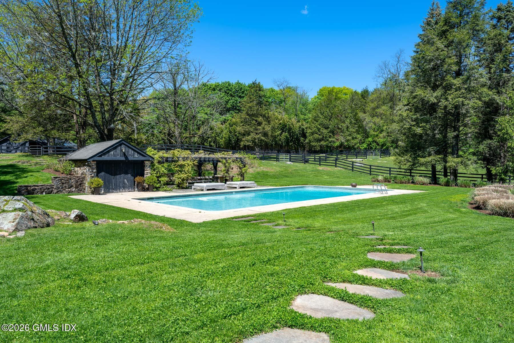 640 Round Hill Road Greenwich, CT 06831 - Photo 40 of 60 640 Round Hill Rd EXT 05-2026 18 - WEB