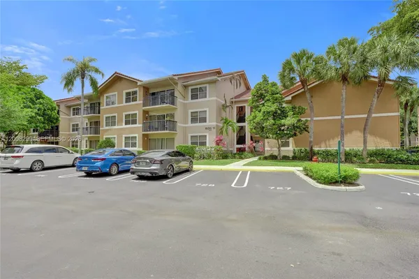 $258,800 | 8721 Wiles Road, Unit 101, Coral Springs, FL 33067