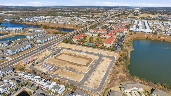 $339,000 | 7510 Lake Wilson Road, Unit 624, Davenport, FL 33896