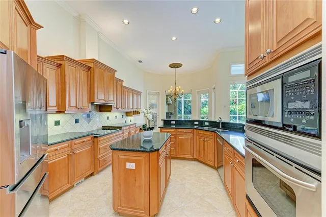 $897,000 | 7642 Tralee Way, Bradenton, FL 34202