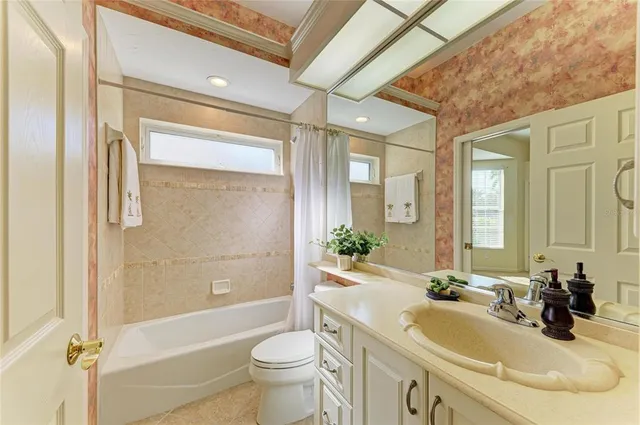 $897,000 | 7642 Tralee Way, Bradenton, FL 34202