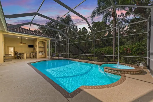 $897,000 | 7642 Tralee Way, Bradenton, FL 34202