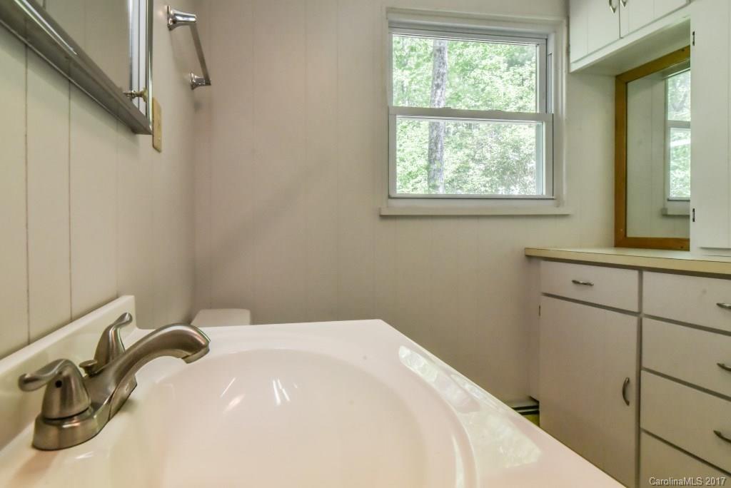 41 Saw Branch Road Candler, NC 28715 - Photo 17 of 24 Gallery Image 17