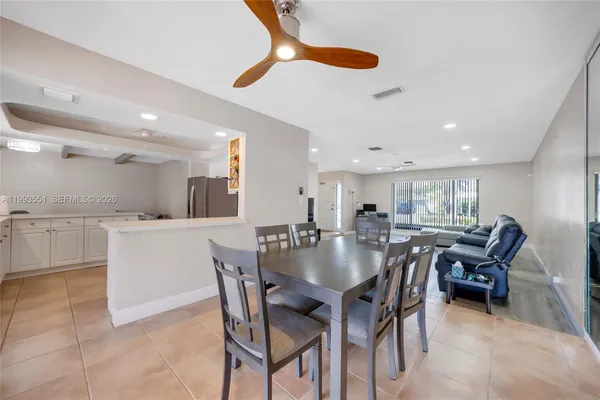 $7,500 | 2752 Northeast 3rd Street, Pompano Beach, FL 33062