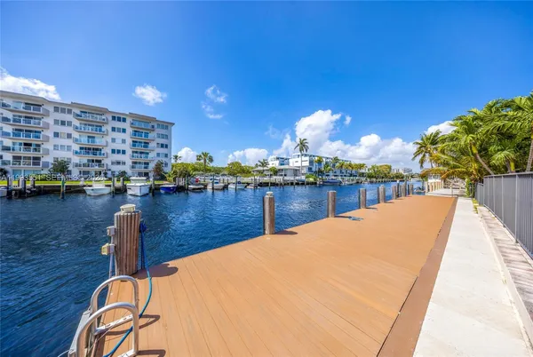 $7,500 | 2752 Northeast 3rd Street, Pompano Beach, FL 33062