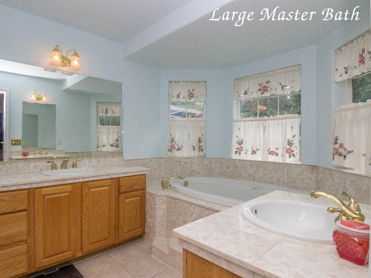 175 Stewart Road Grants Pass, OR 97526 - Photo 13 of 35 Additional Photo