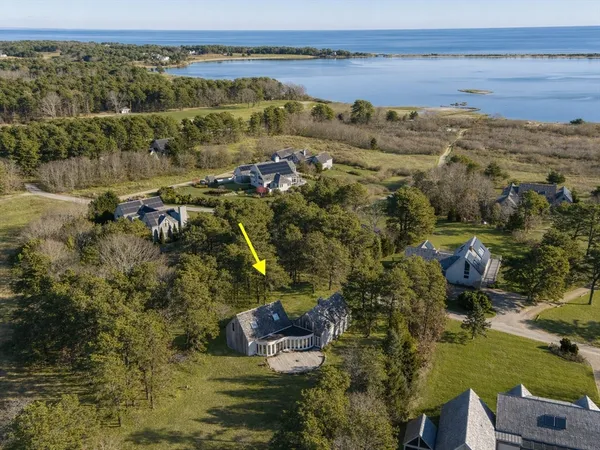 $1,850,000 | 22 Old Harbor Lane, Oak Bluffs, MA 02557