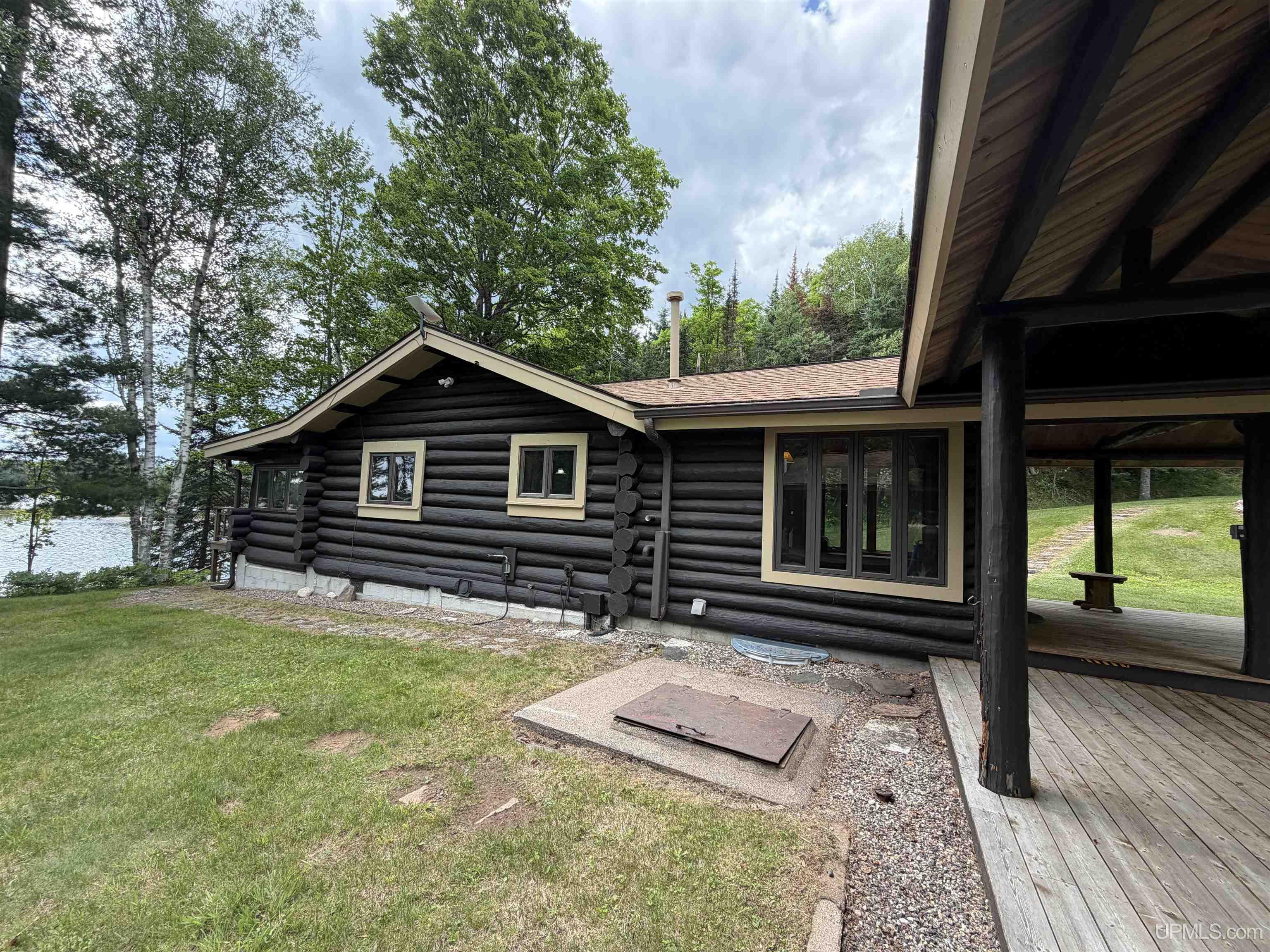 1798 Chief Lake Road Republic, MI 49879 - Photo 11 of 99