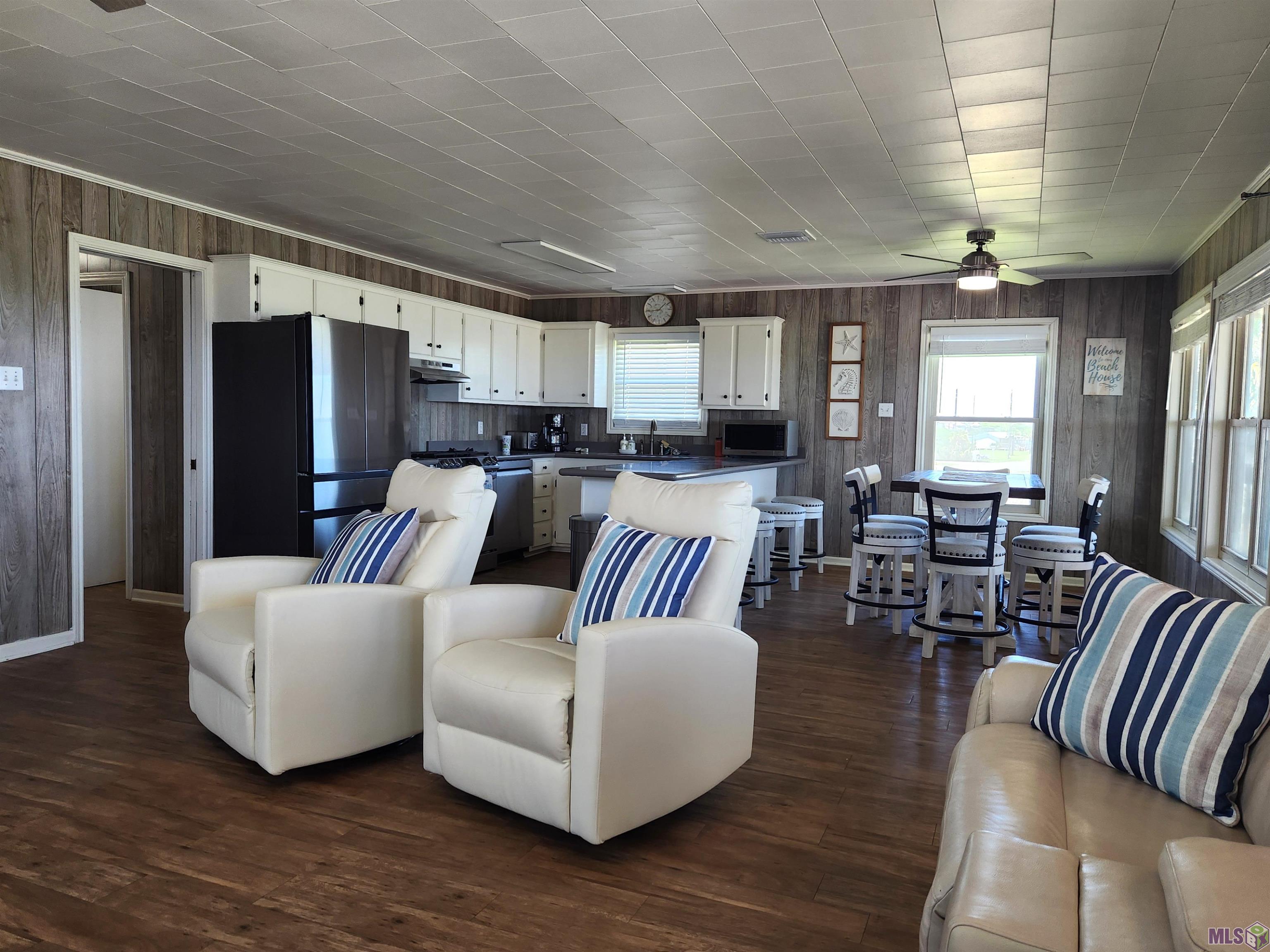 2694 Highway 1 Grand Isle, LA 70358 - Photo 20 of 52